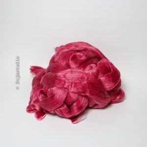 Merino Tencel wool top roving spinning Red